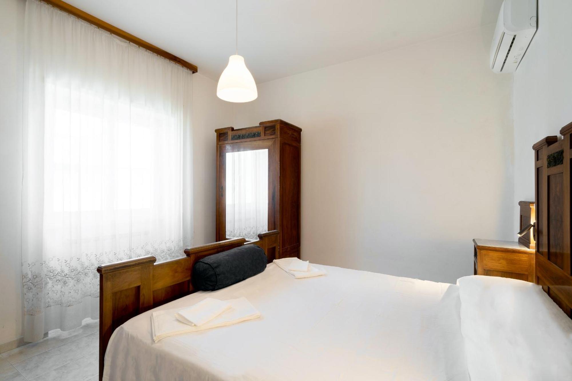 Casa Del Sole, In Via Sicilia Vicino Al Mare Appartement Terracina Buitenkant foto