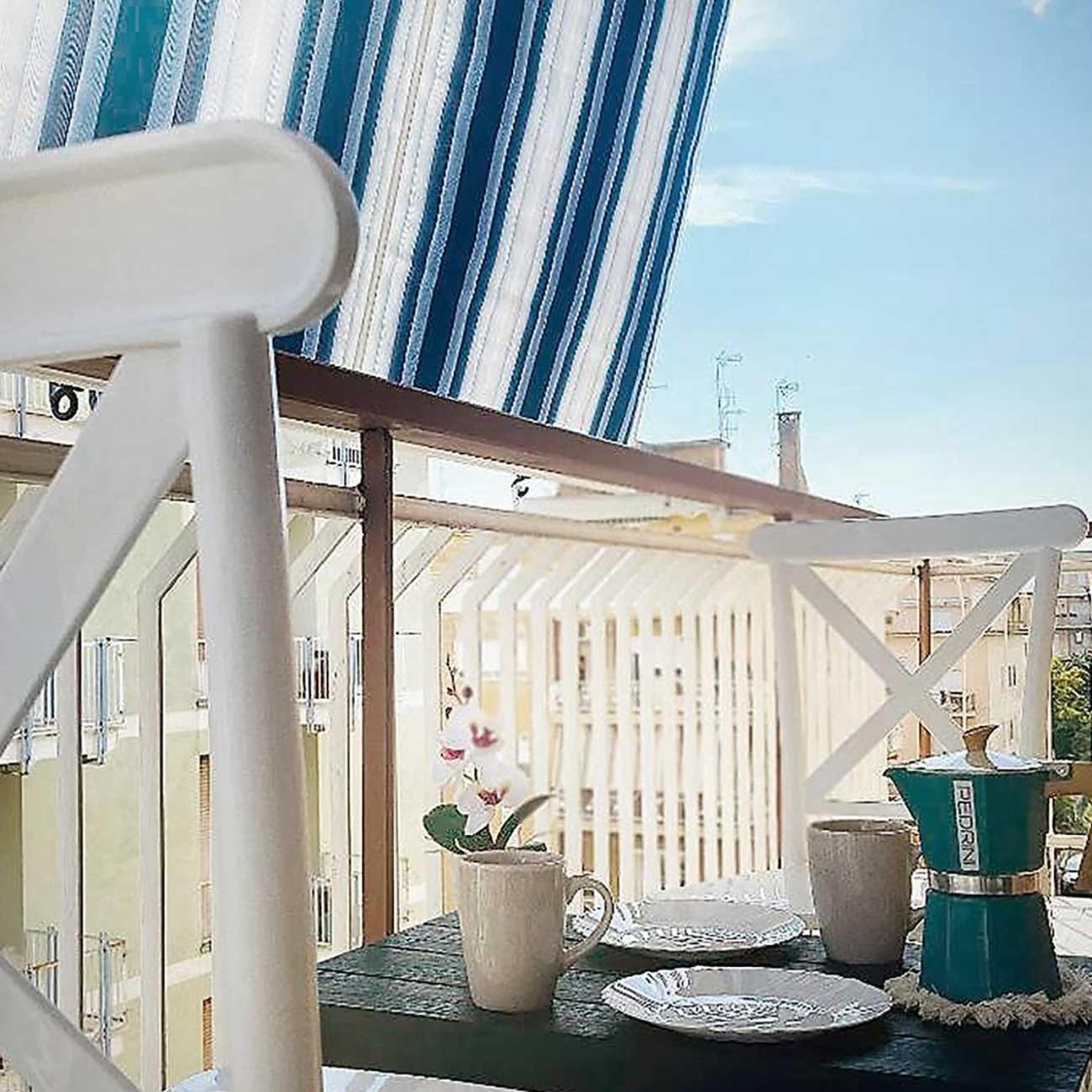 Casa Del Sole, In Via Sicilia Vicino Al Mare Appartement Terracina Buitenkant foto